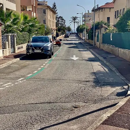 Appartament- 200m De La Mer Lägenhet